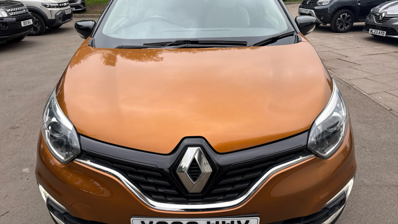 Renault Captur 0.9 TCE 90 Iconic 5dr Petrol Hatchback